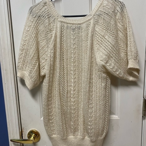 Express Design Studio XS Cream Short Sleeve Scoop Neck Open Knit Sweater Women's - Picture 3 of 7